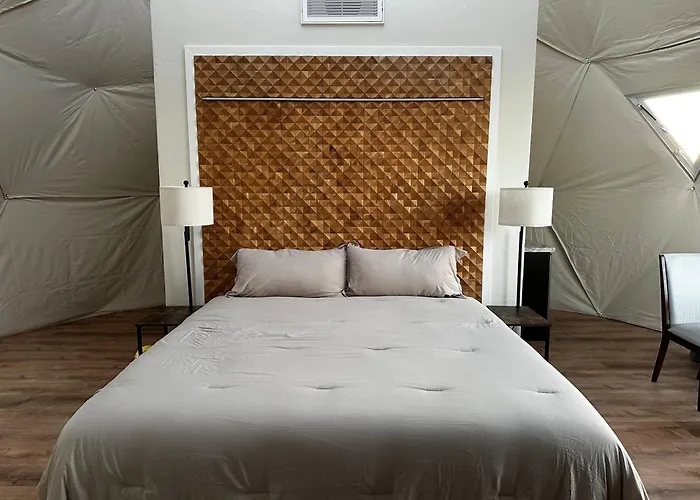 Farm stay Nude Glamping Dome *