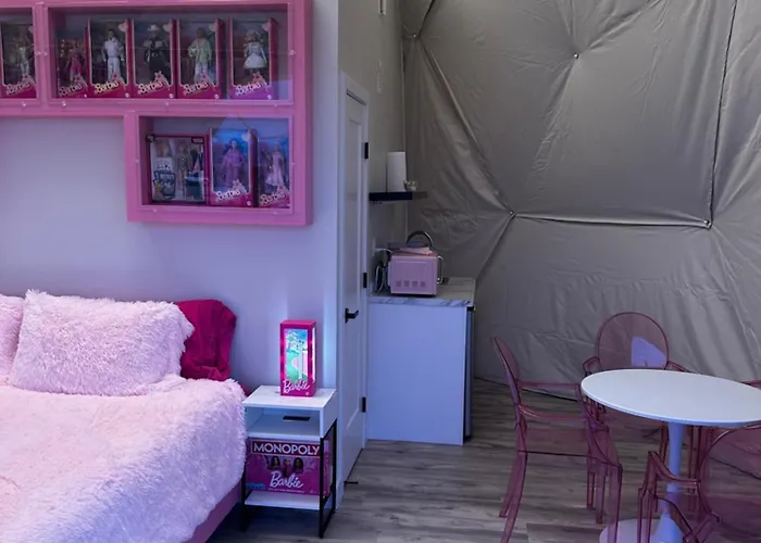 Farm stay Nude Glamping Dome *