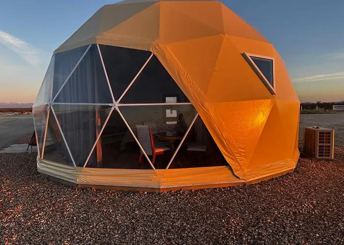 Farm stay Nude Glamping Dome